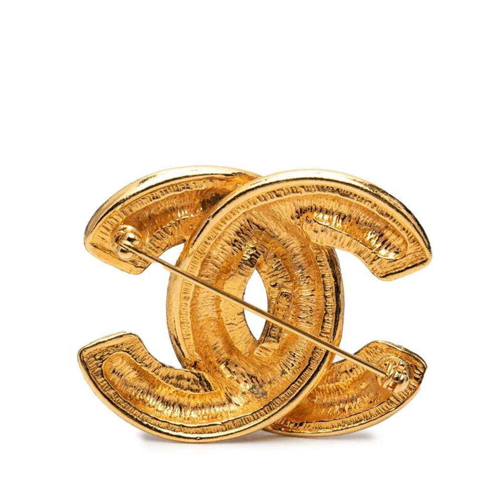 CHANEL Authentic Green Logo Brooch - Picture 2 of 4